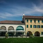 Le Vigne Morosina Κατάλυμα σε φάρμα